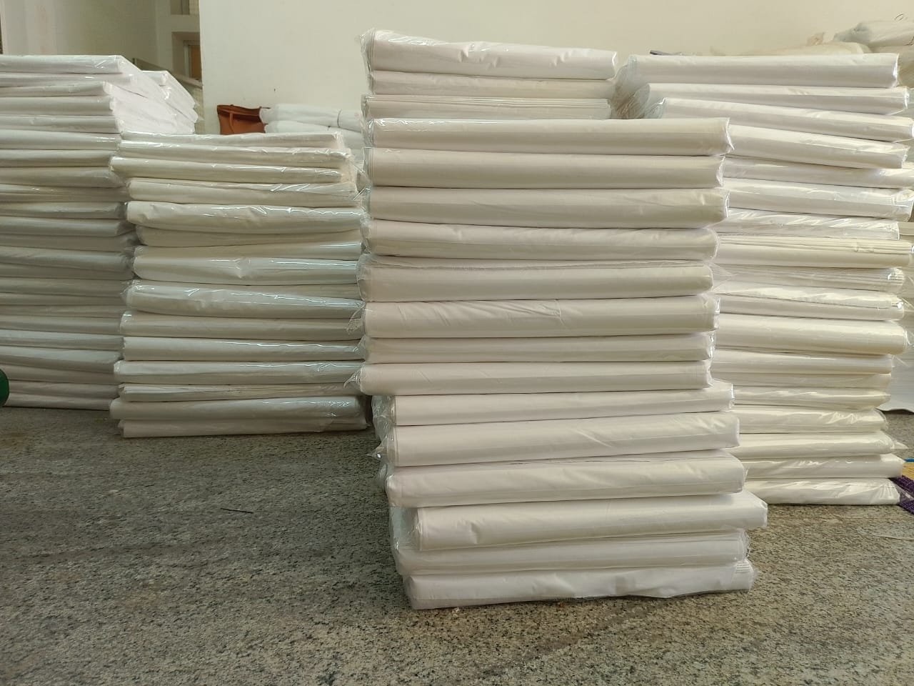 White shirting fabric 60s x 60s construction